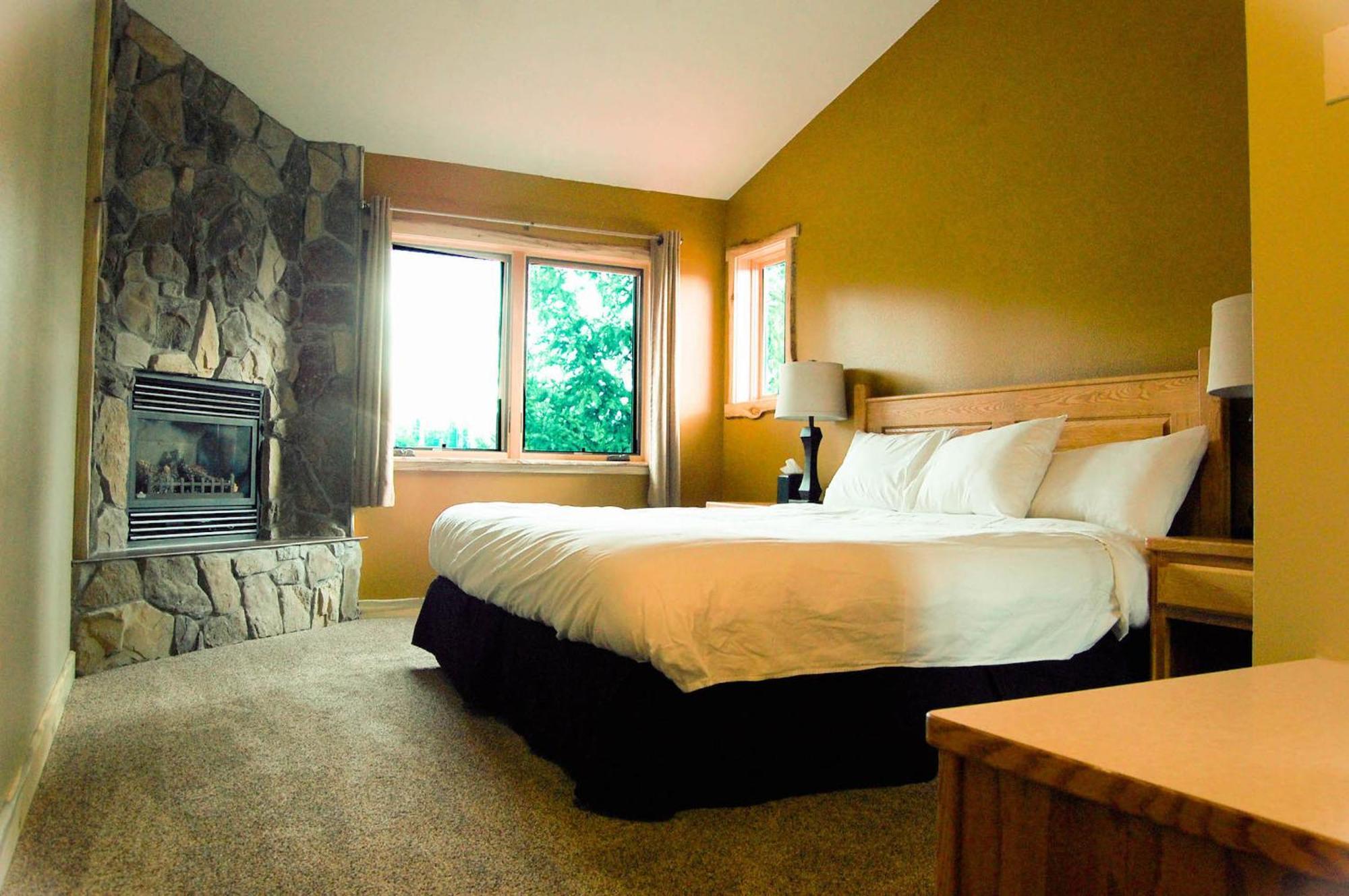 Hotel Arrowhead Mountain Cimarron