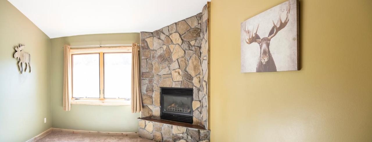 Arrowhead Mountain 3*