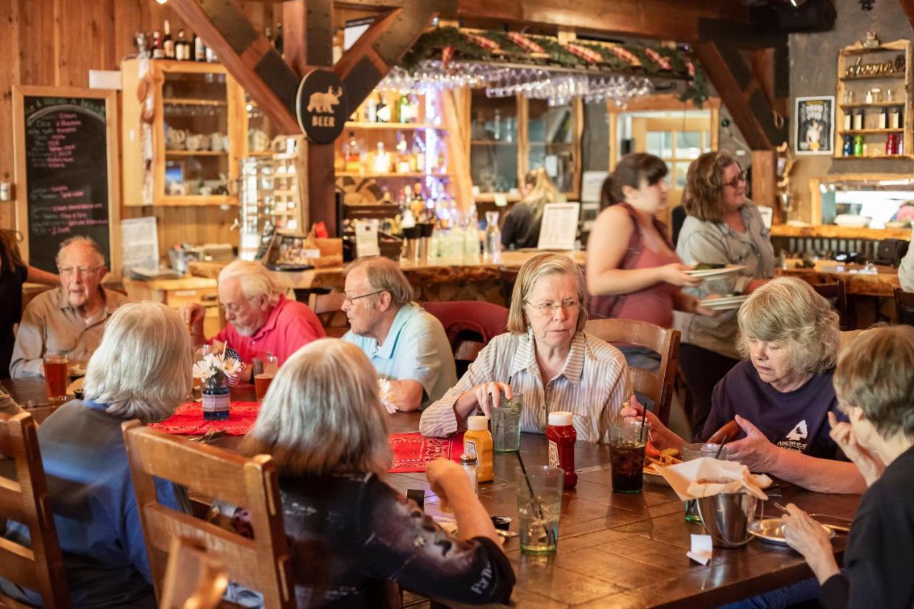Arrowhead Mountain Hotel
